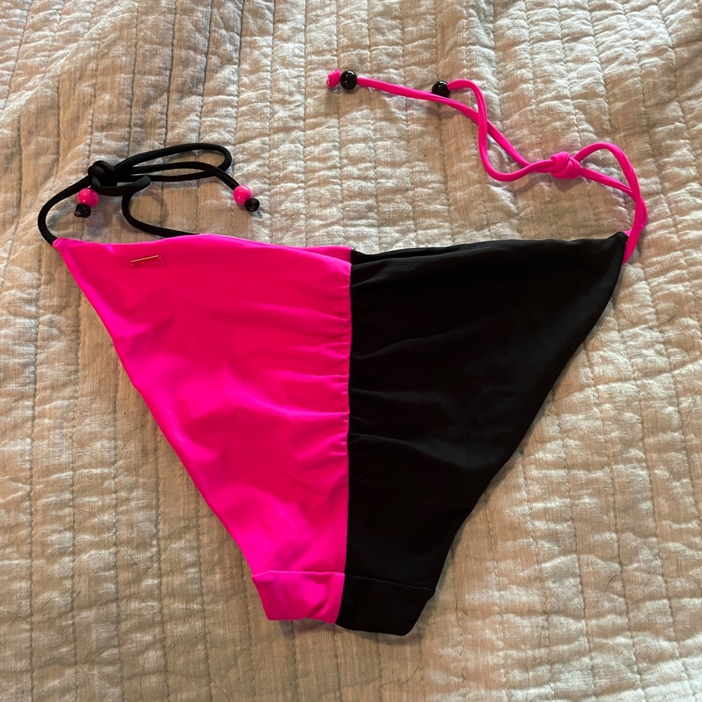 VS swim bottom